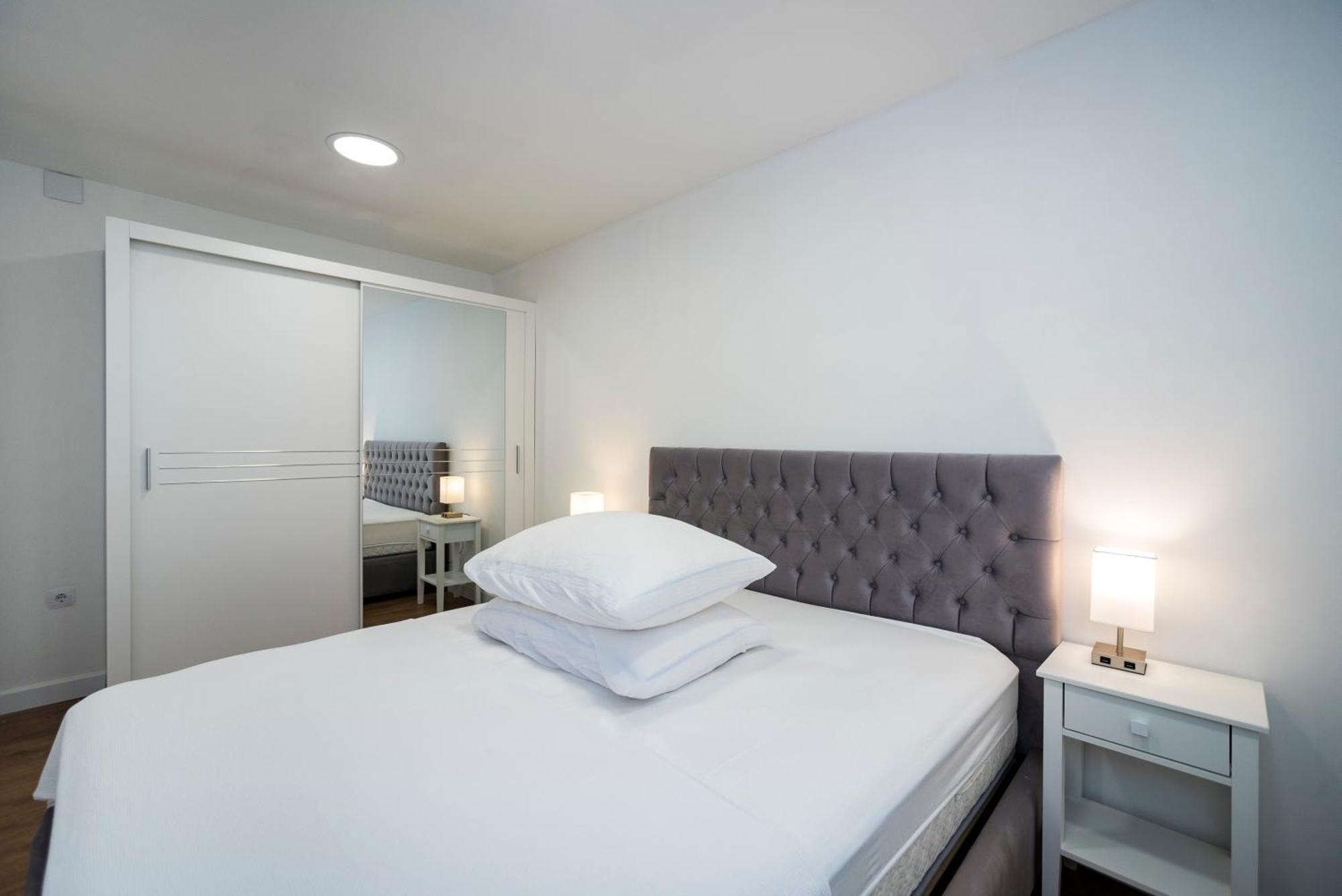 M&M Pelivan Apartments Solin Exteriér fotografie
