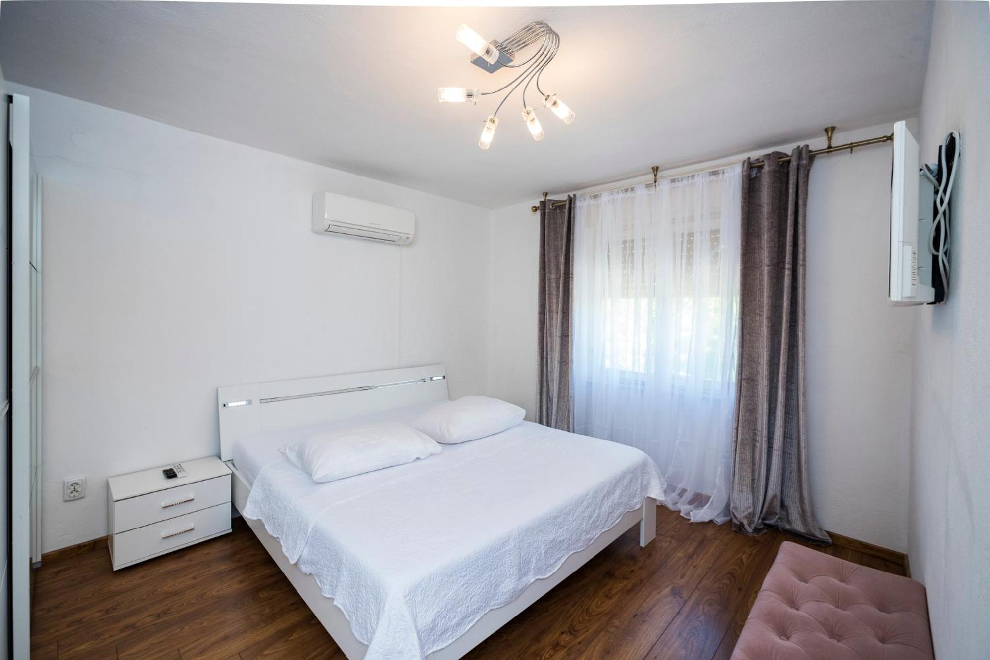 M&M Pelivan Apartments Solin Exteriér fotografie